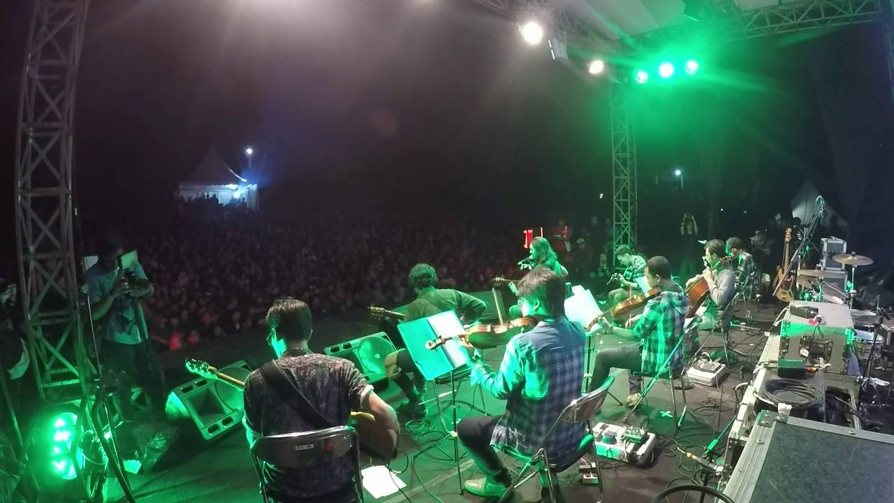 Tigapagi - The Way (live at Folk Music Festival 2016) cover art
