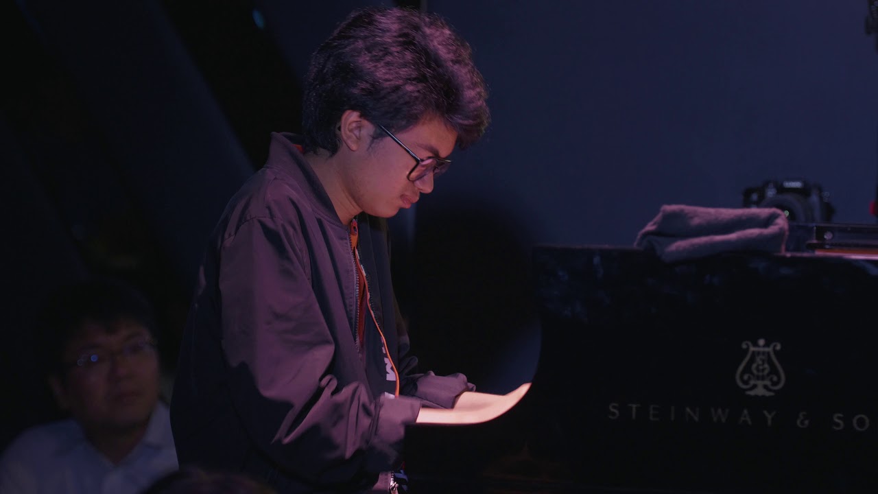 Joey Alexander - Lonely Streets