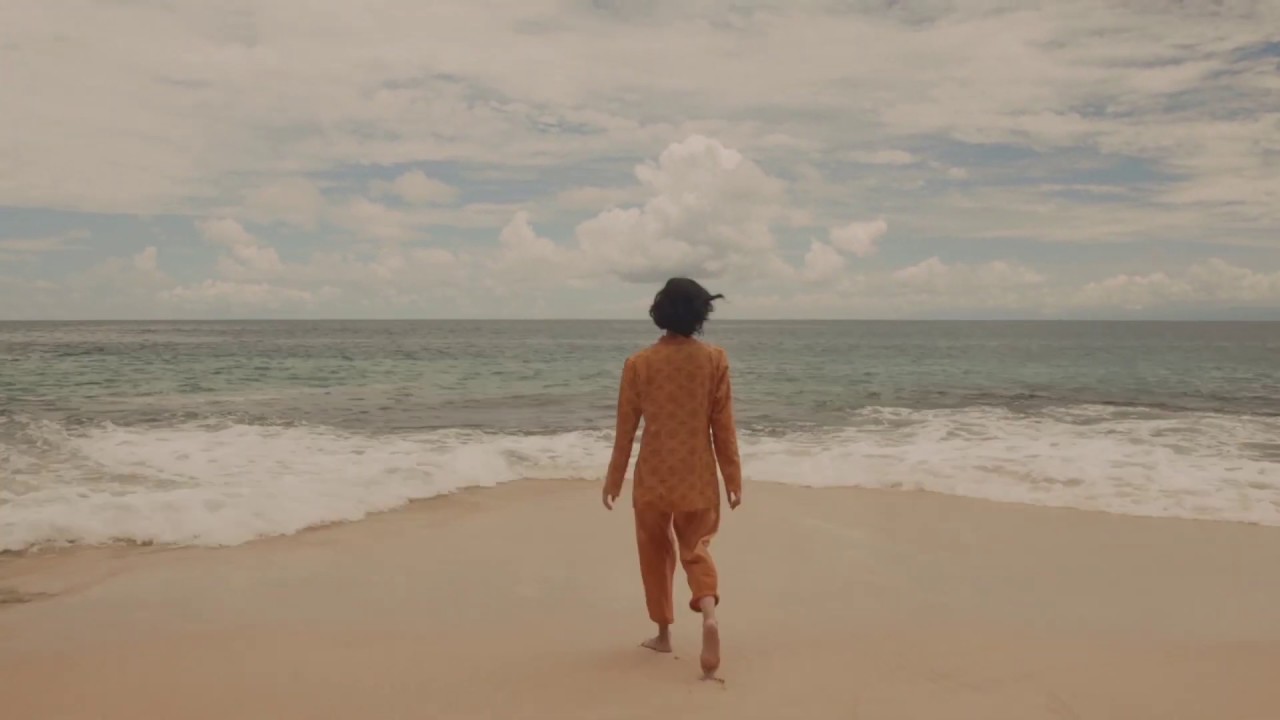 Eva Celia - Kala Senja (Official Lyric Video) cover art