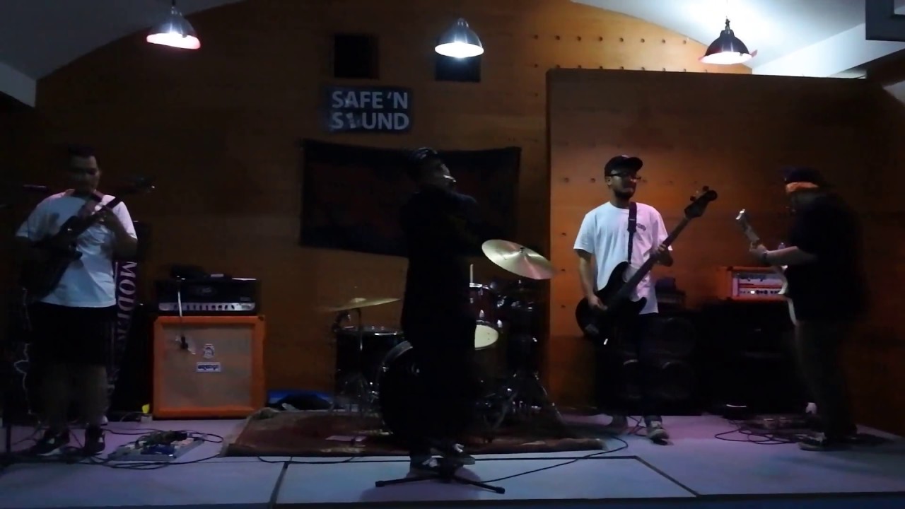 Modern Guns - Hopesfall / Enola live At Frack Album Release Party ( Safe and Sound Bogor ) cover art