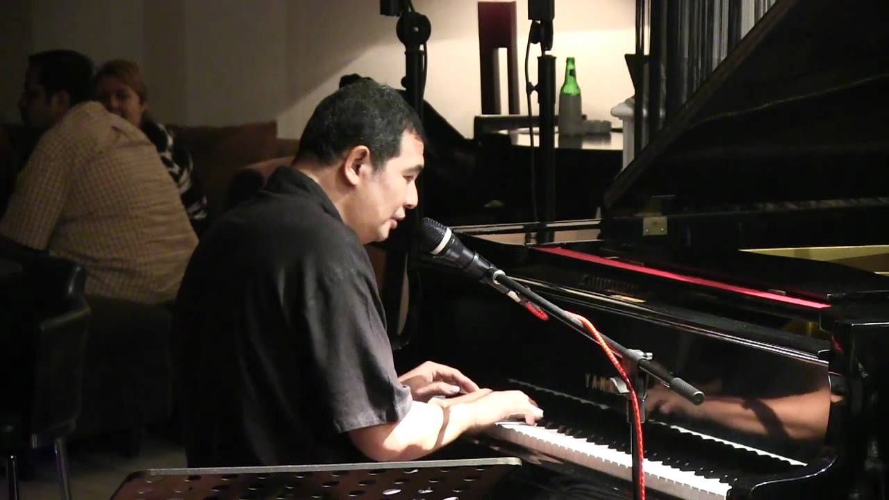 Idang Rasjidi Trio ft. Margie Segers - Dindi @ Mostly Jazz 25/01/12 [HD] cover art