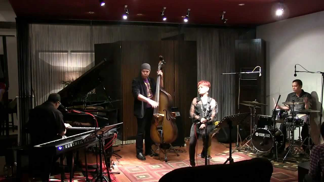 Idang Rasjidi Trio ft. Margie Segers - You Don't Know What Love Is @ Mostly Jazz 25/01/12 [HD] cover art