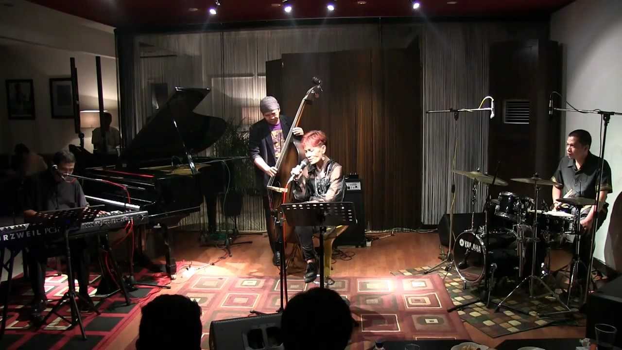 Idang Rasjidi Trio ft. Margie Segers - Semua Bisa Bilang @ Mostly Jazz 25/01/12 [HD] cover art