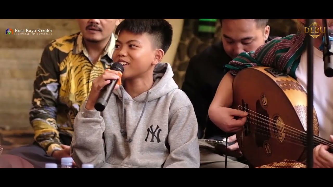 "Bulan Purnama" di kediaman yg Mulia Mahesa Jenar di Cirebon yg Mulia cover art