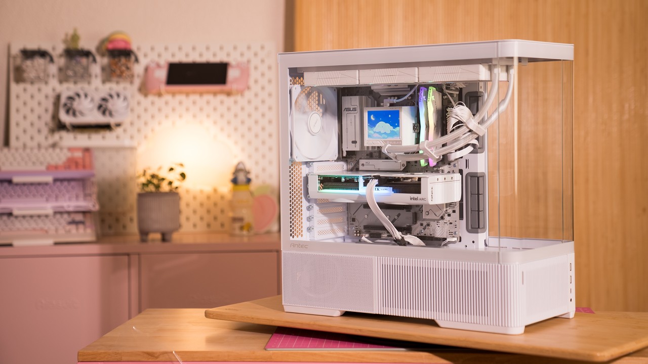 is this the cleanest white PC case right now? cover art