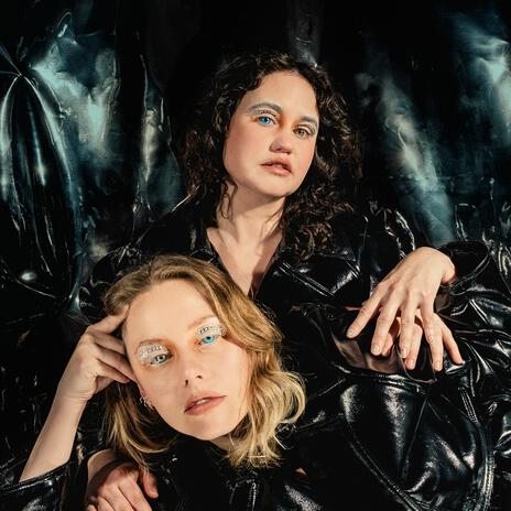 Joan x Ida