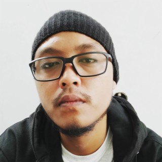 Album Pertama
