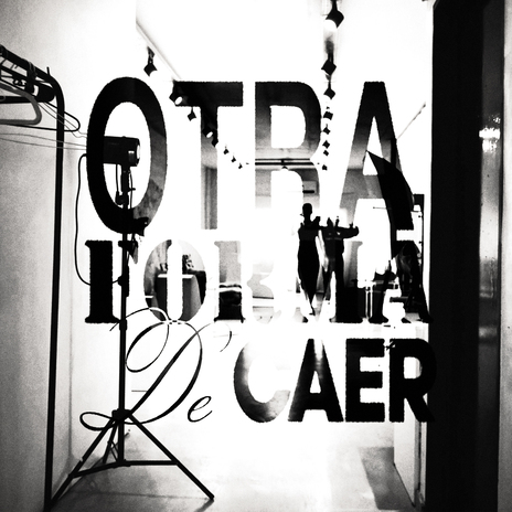 Otra Forma de Caer ft. JuicyNise cover art