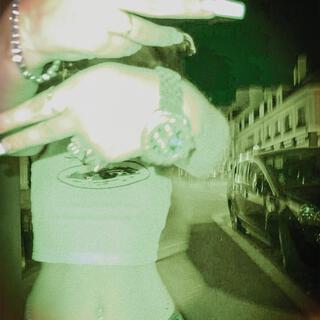 PRETTY DESTRUCTION