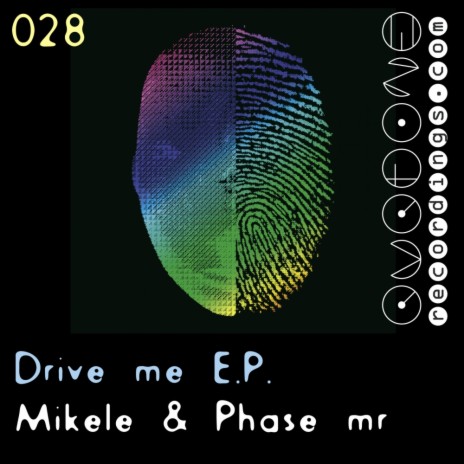 Kiss Me (Original Mix) ft. Phase Mr cover art