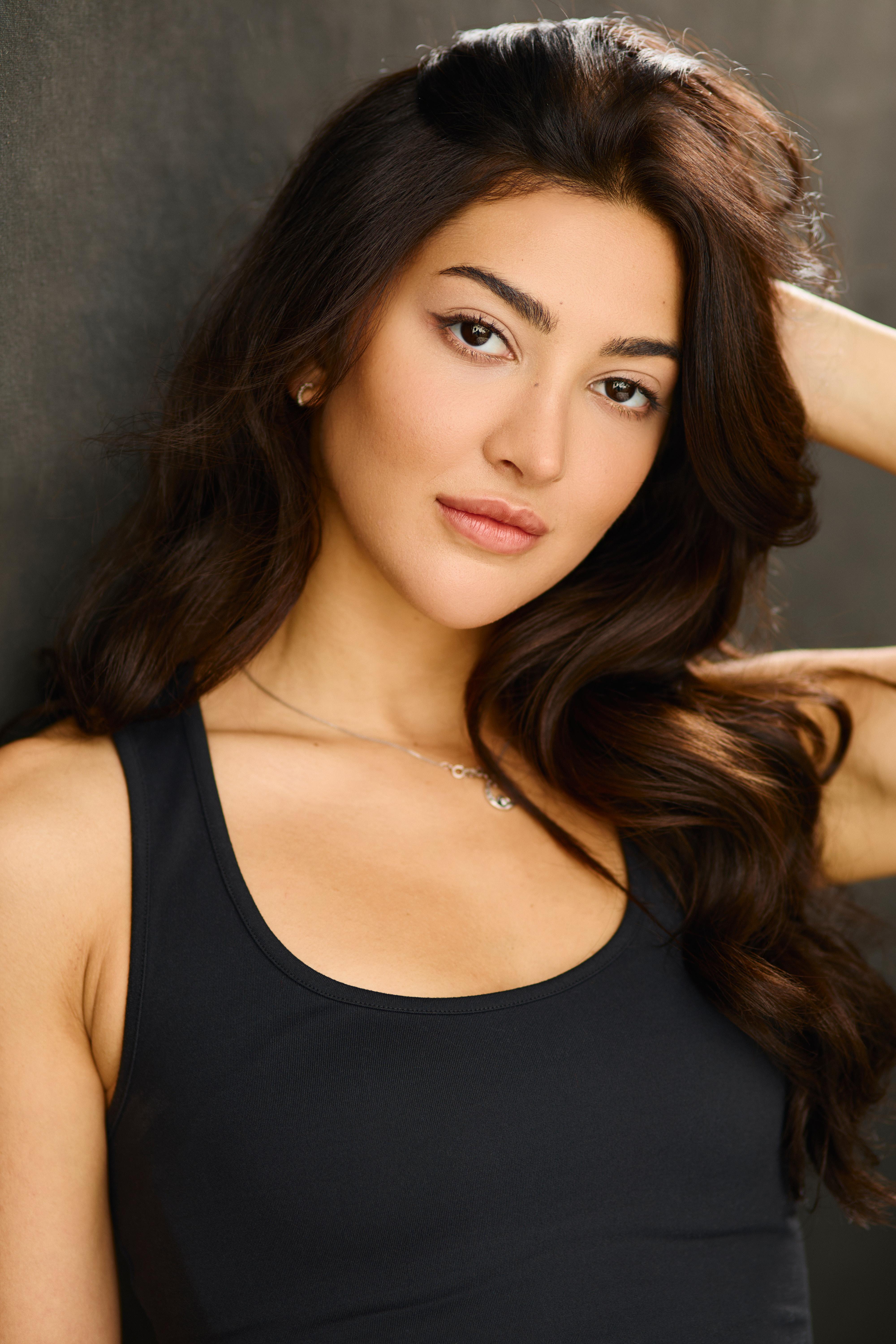 Chantal Groves