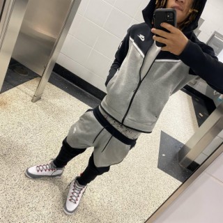 Ayo Dlo