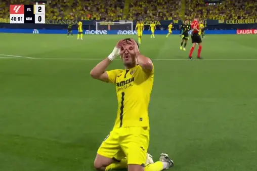 [Goal] On fire! Perez provides assist with a through ball, Mikautadze calmly slots home