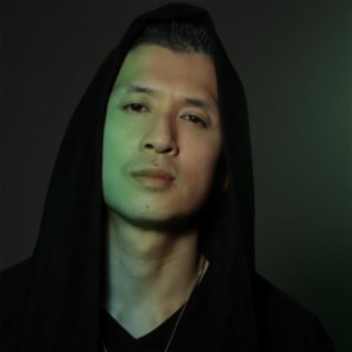 Stevie Hoang