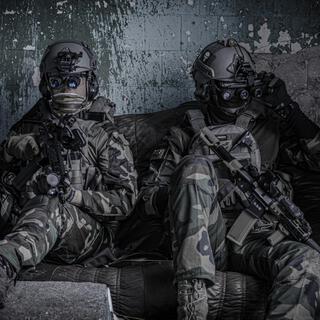 Gopnik Raiders (Escape From Tarkov)