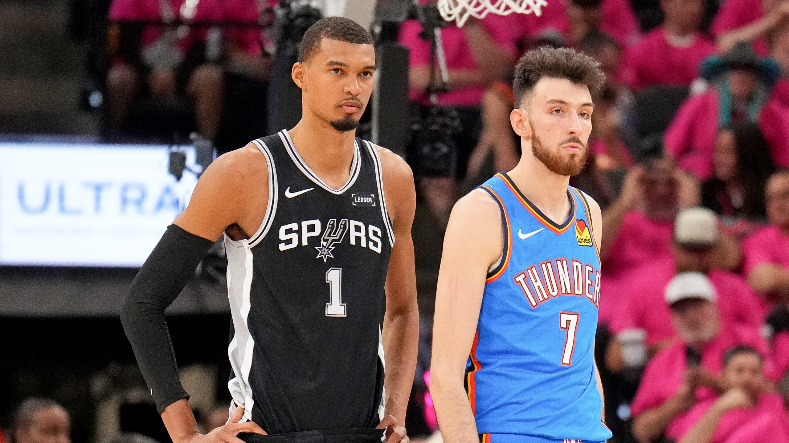 Live Updates: Spurs Host Thunder on NBC/Peacock
