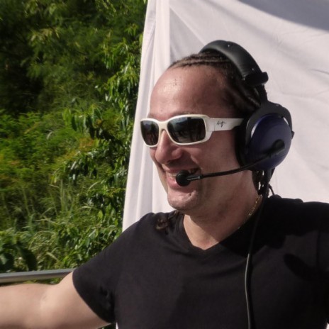DJ Riquo