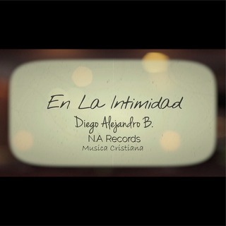 En la Intimidad cover art
