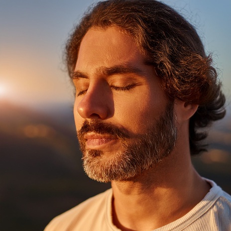 Aligning The Mind ft. Reiki Healing Music Consort & Let It Rain