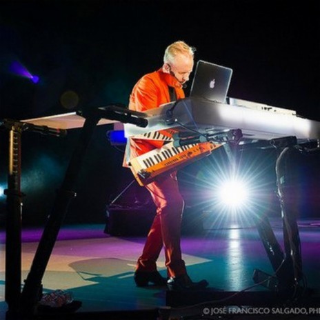 Howard Jones