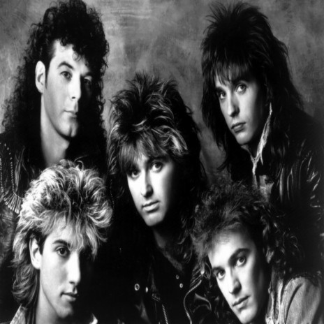 Honeymoon Suite