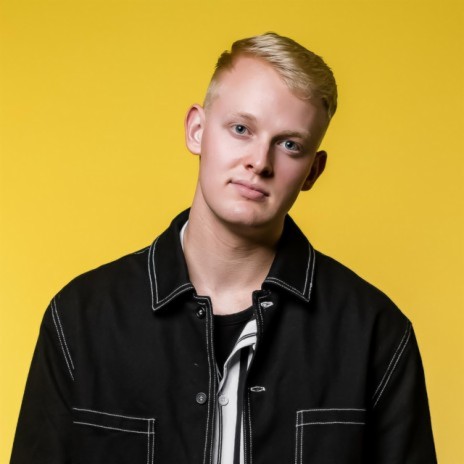 Cade Thompson