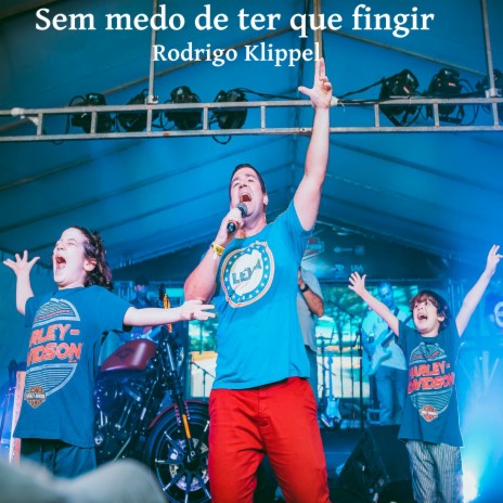 Todo Dia o Tempo Passa cover art