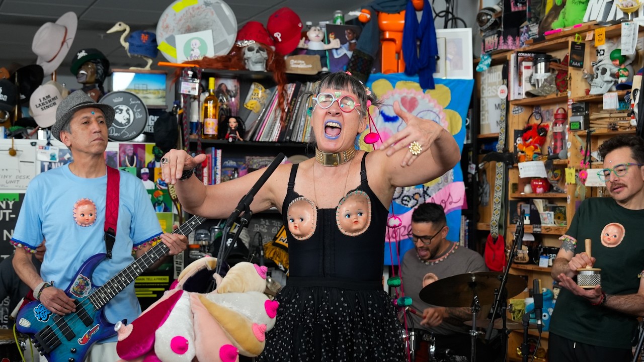 Aterciopelados: Tiny Desk Concert cover art