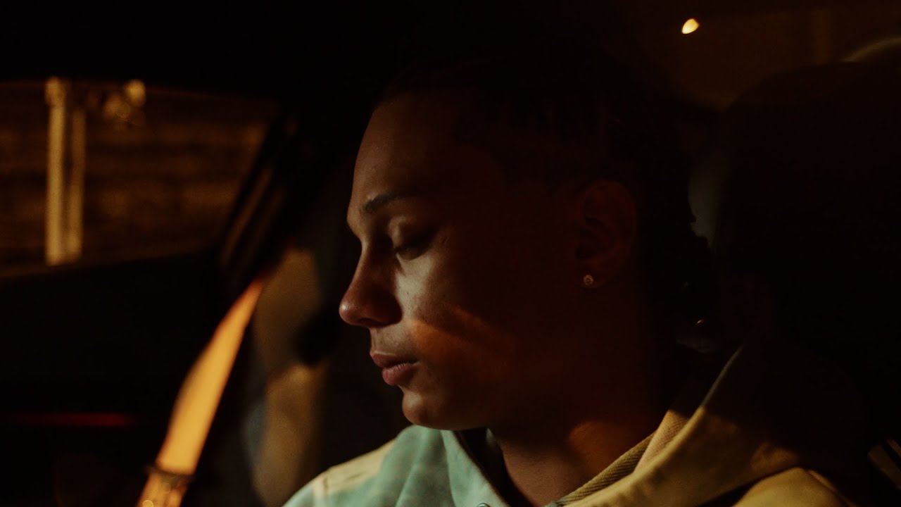 Favé - Mc Laren (Clip Officiel) cover art