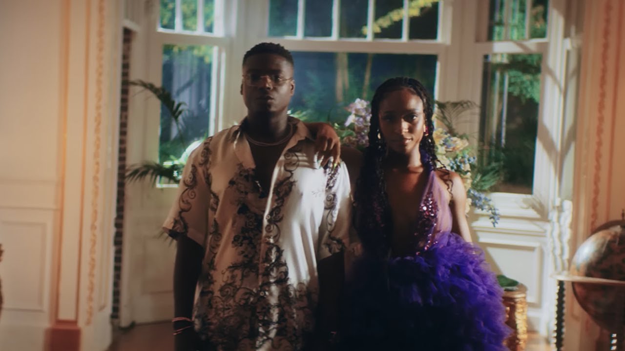 Ninho - No love feat. Ayra Starr (Clip officiel) cover art