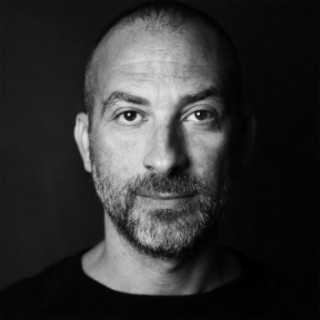 Lucas Santtana