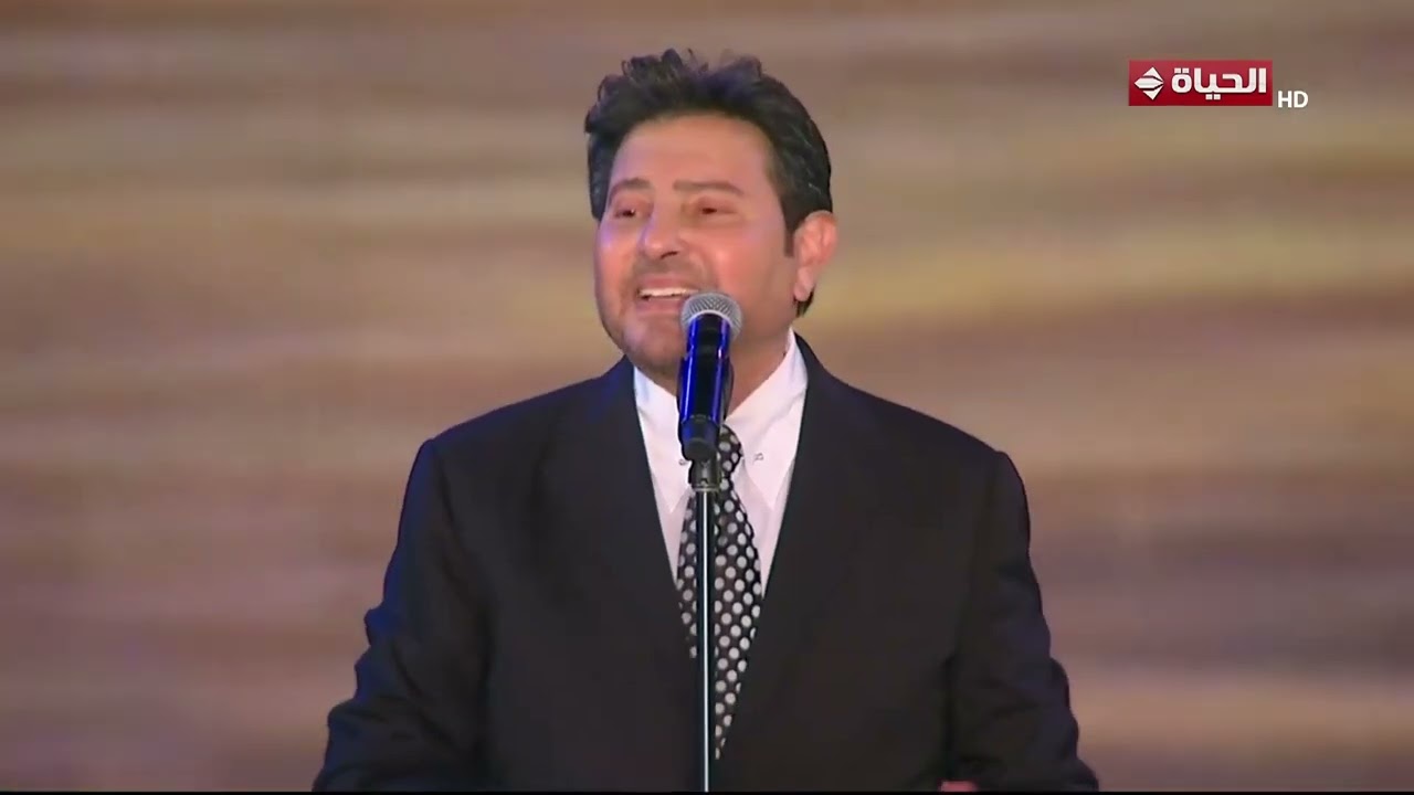 بلدي يا بلدي - هاني شاكر (مهرجان و مؤتمر الموسيقى العربية الثالث و الثلاثون) cover art