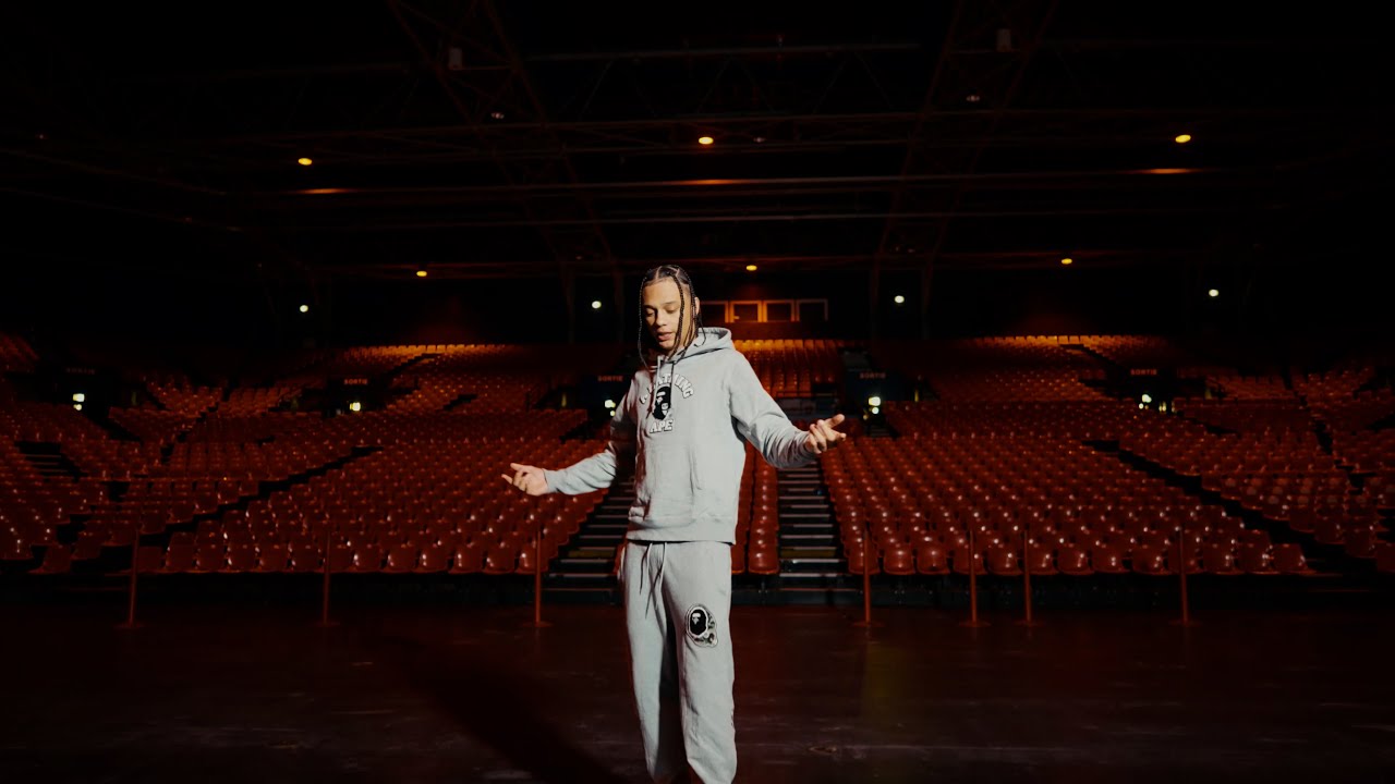 Favé - EN VRAI (Clip Officiel) cover art