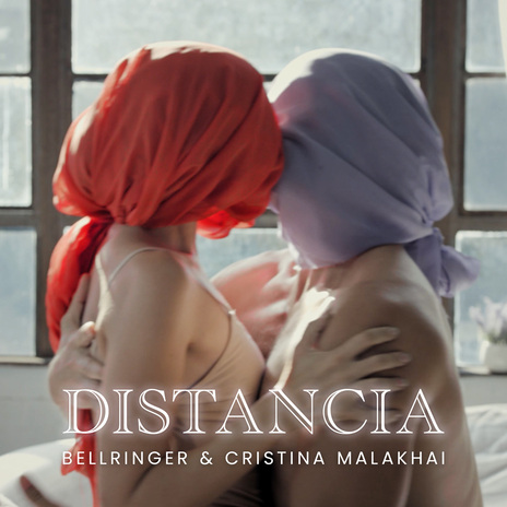 Distancia ft. Cristina Malakhai cover art