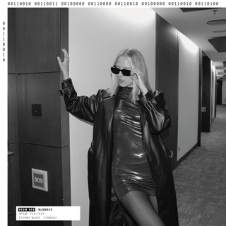 Room 909 cover art