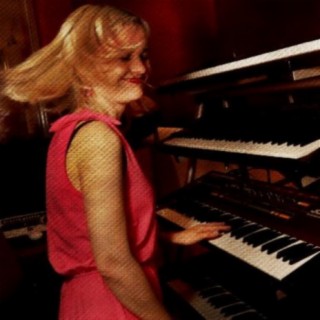 Juliane Wolf