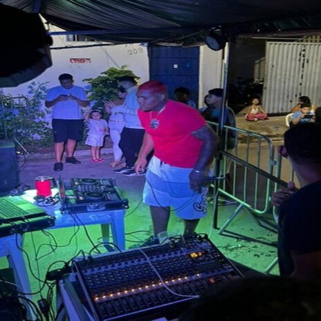# TROPA DO MANO x QUEM DERA KKK cover art