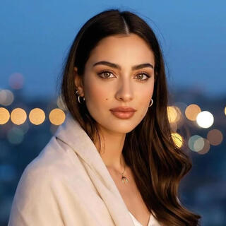 Luna Nour