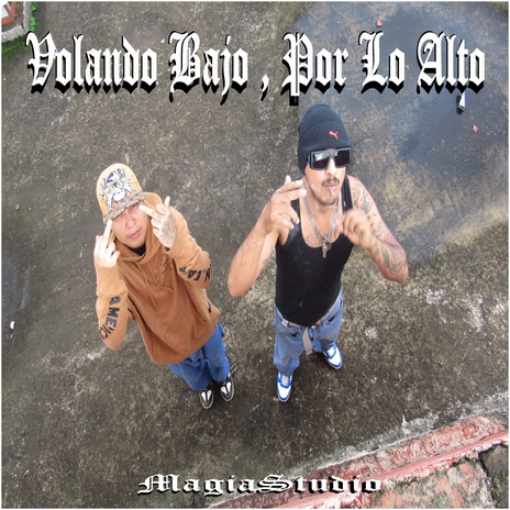 Volando Bajo , Por Lo Alto cover art