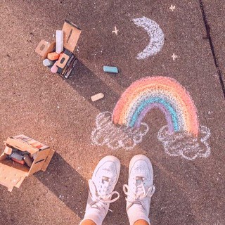 FLOWLALA : Chalk Days