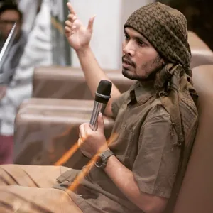 Butuh Waktu Untuk Sendiri - Ustadz Hanan Attaki cover art