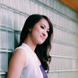 Jean Tan