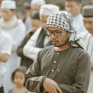 Memilih Tujuan Hidup - Ustadz Hanan Attaki cover art