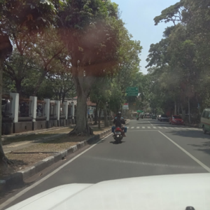 Ngepodcast Di Jalan cover art