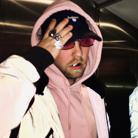 Vært Her Før cover art