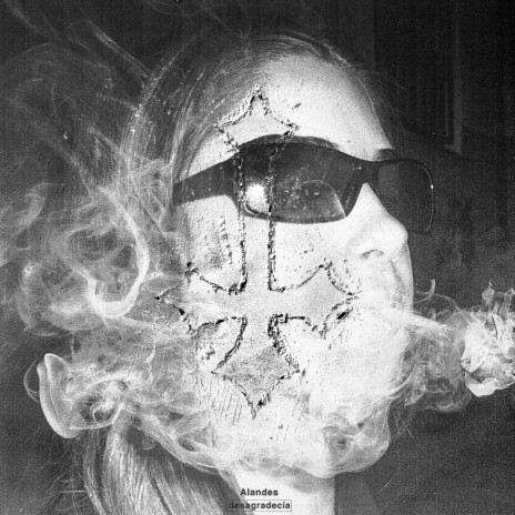 desagradecía ft. H. Rayiz cover art