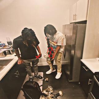 RubberBandin Onna PaperChase