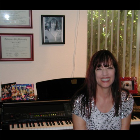 Your Heart Is a Muscle (Solo Piano Karaoke) [in the Style of Carly Rae Jepsen] cover art