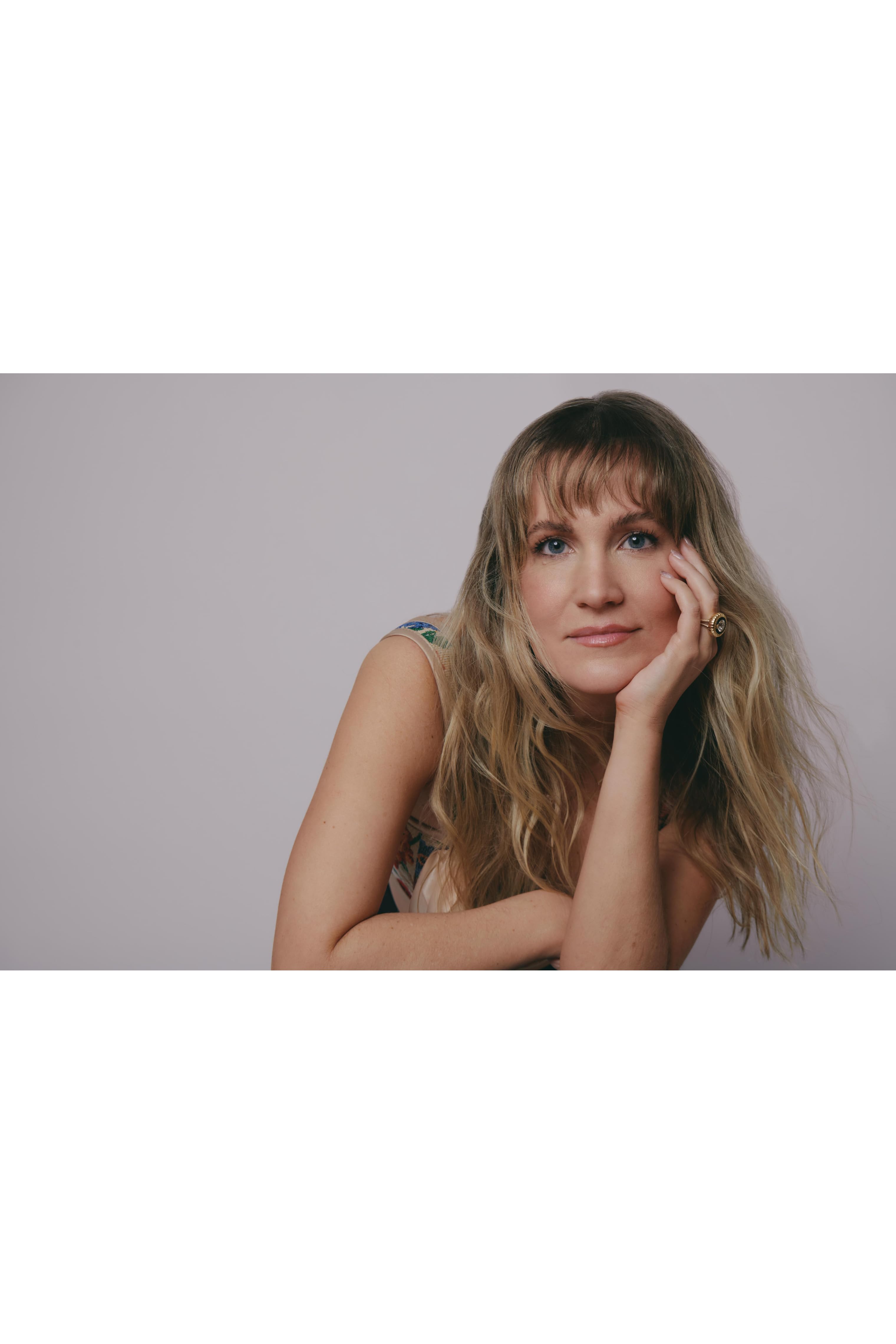 Lora Lee Gayer