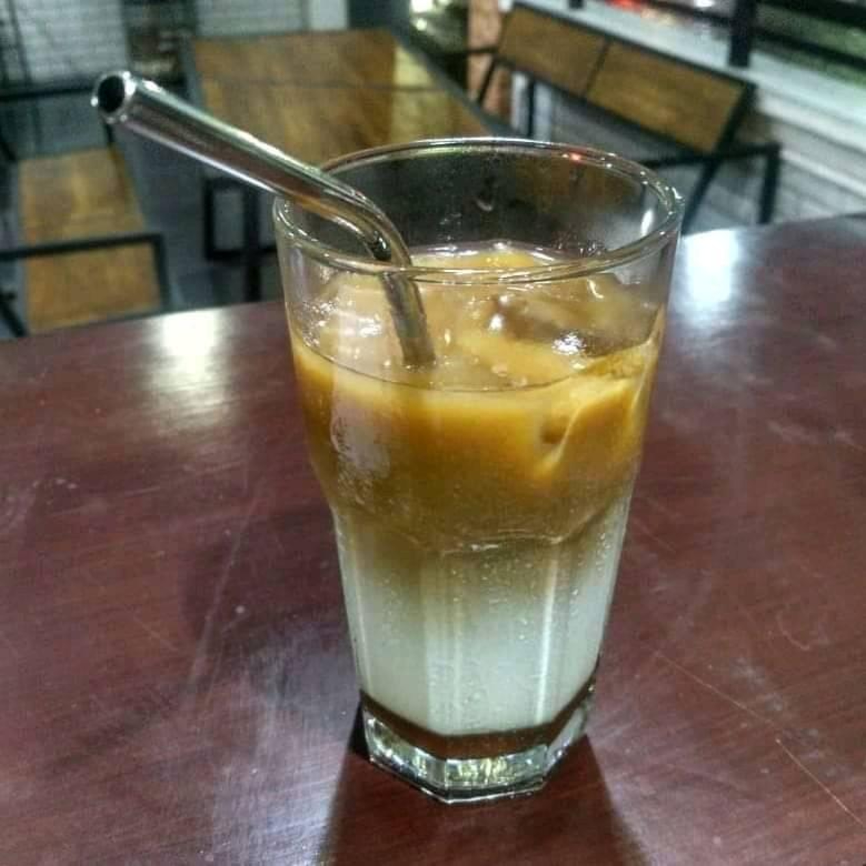 DUNIA PERKOPIAN